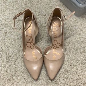 SAM EDELMAN POINTED TOE PUMP